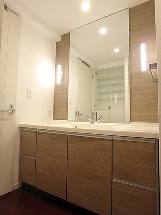 洗面設備　参考写真