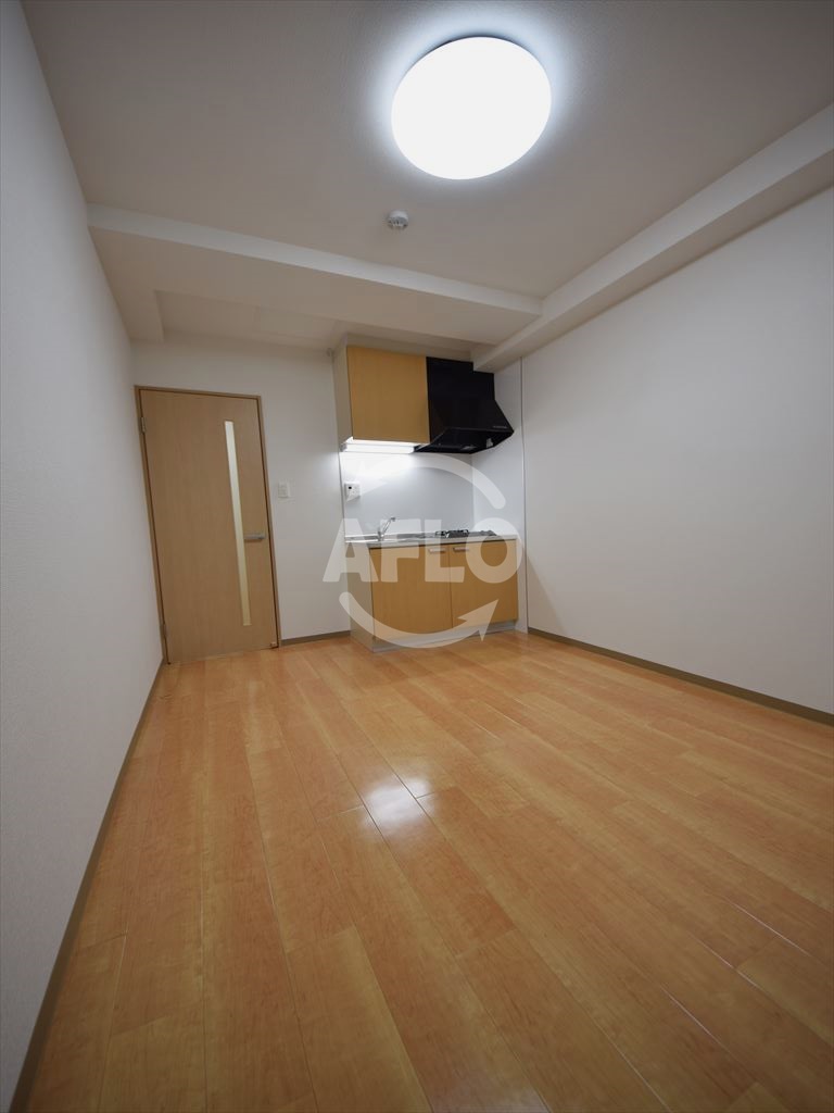 居室・リビング　Perfect Life九条（旧グランエクラ九条）　開放的な