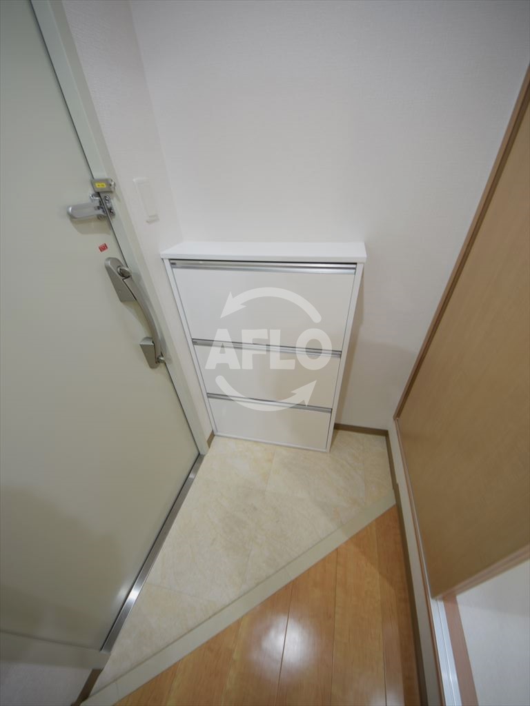 収納　Perfect Life九条（旧グランエクラ九条）　シューズ