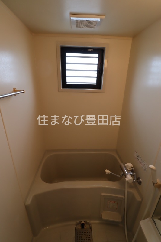 バス・シャワールーム　同型タイプ