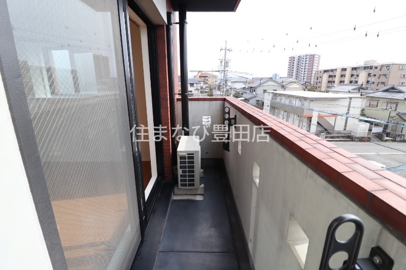 バルコニー　同型タイプ