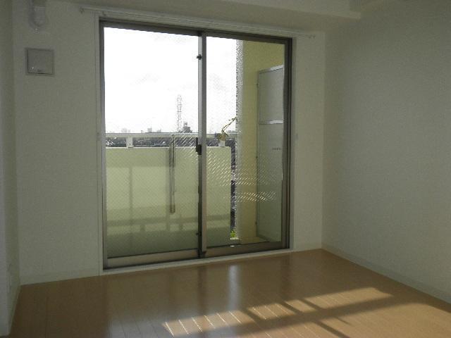 居室・リビング　洋室１