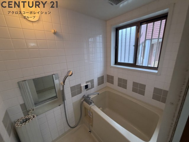 バス・シャワールーム　落ち着く空間のバスルーム♪