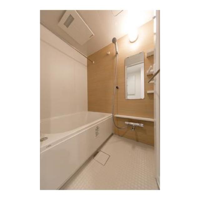 バス・シャワールーム　※写真は同タイプ住戸です。