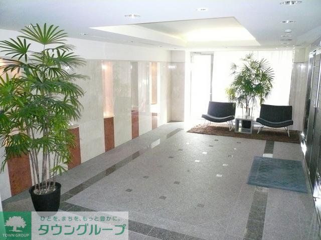 エントランス　エントランス