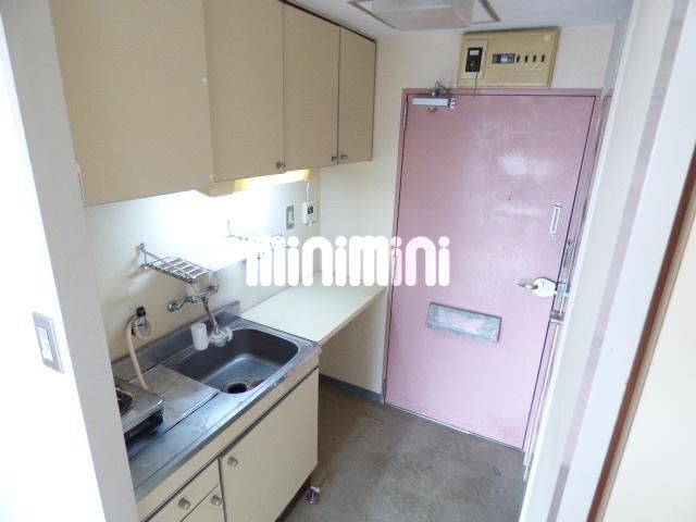 キッチン　１口ガスコンロがあります