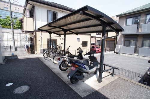 その他共有部分　屋根付き駐輪場