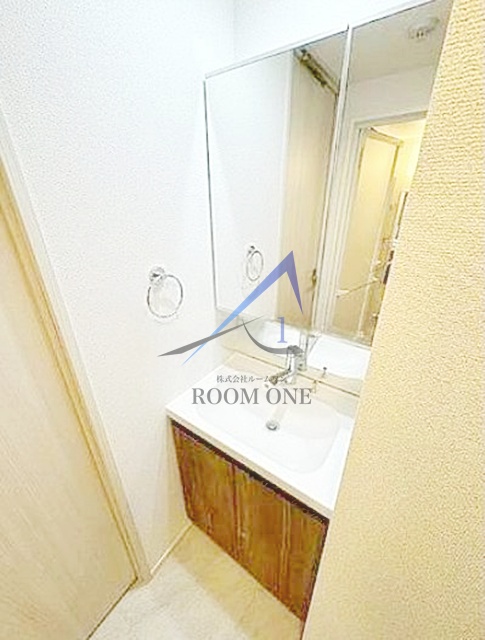 洗面設備　洗面台です。