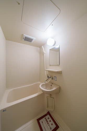 バス・シャワールーム　バス