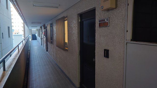 玄関　※別部屋参考写真