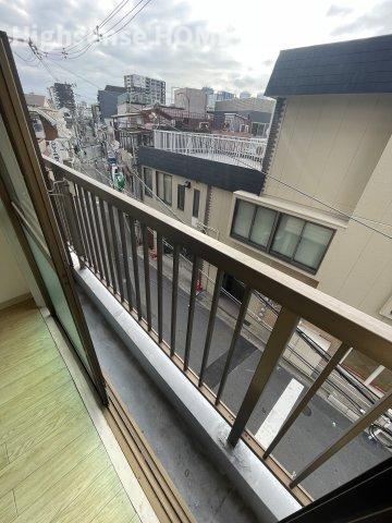 バルコニー　落ち着いた時間を過ごせるバルコニーです