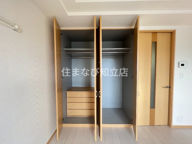 収納　同型タイプ