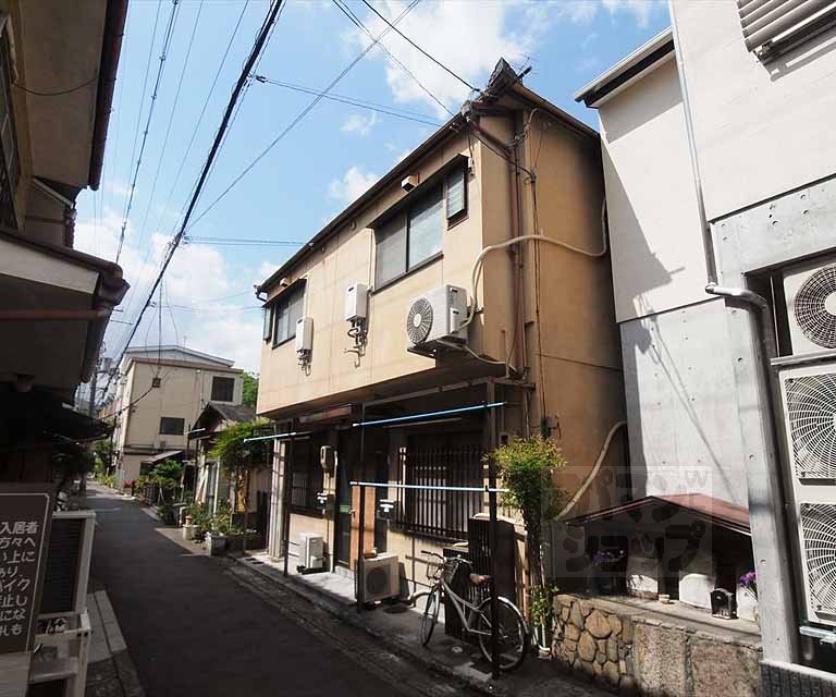 建物外観　鞍馬口駅周辺のお部屋探しはアパマンショップ北大路店へ！