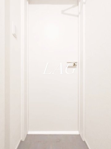 玄関　玄関です。