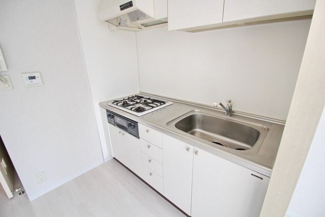 キッチン　★お料理らくらくガスコンロ3口グリル付キッチンです★