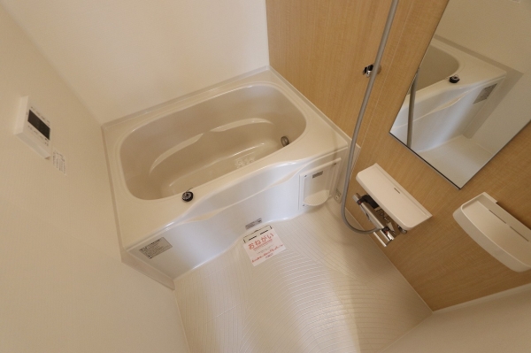 バス・シャワールーム　一日の疲れを癒してください