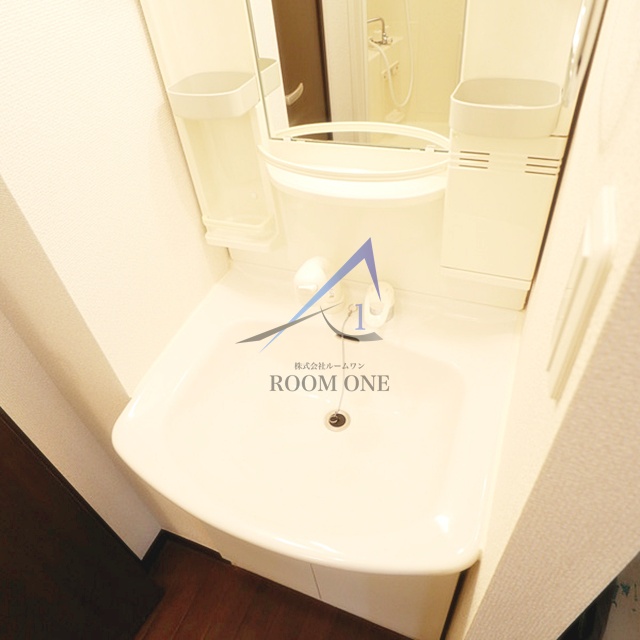 洗面設備　独立洗面台です。