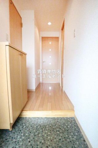 玄関　住まいの顔ともなる玄関