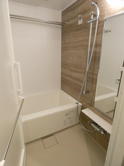 バス・シャワールーム　バス※別部屋参考写真