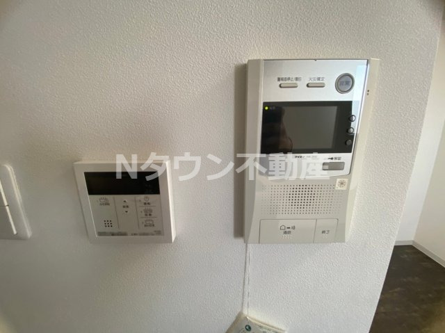 セキュリティ　モニターホンです