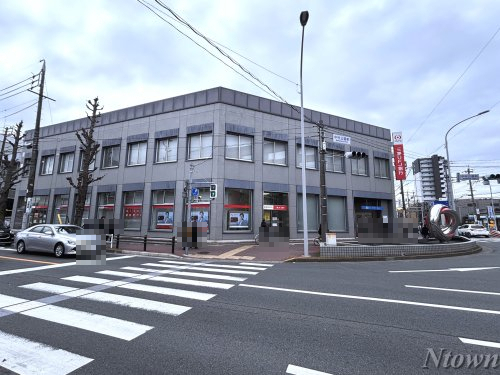 銀行　三菱UFJ銀行中村支店（銀行）まで251m