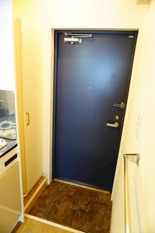 玄関　玄関収納あり