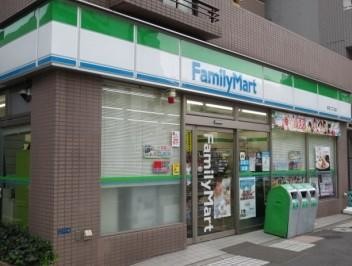 コンビニ　ファミリーマート赤羽一丁目店（コンビニ）まで178m