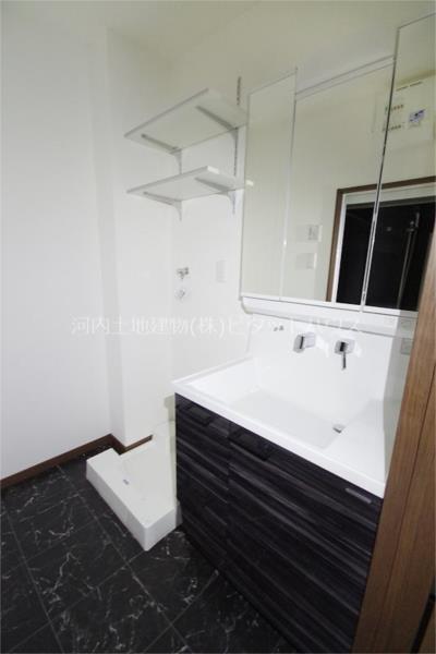 洗面設備　洗面所