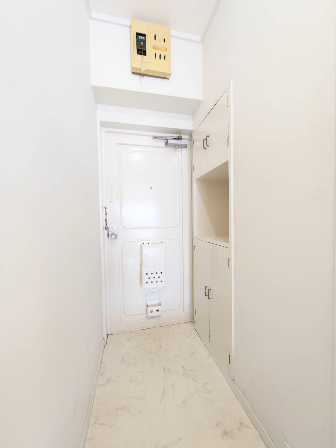 玄関　明るい玄関です