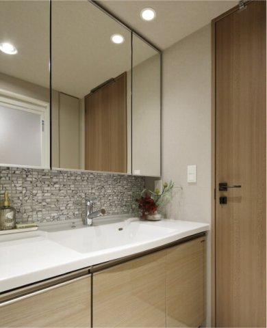 洗面設備　※同仕様