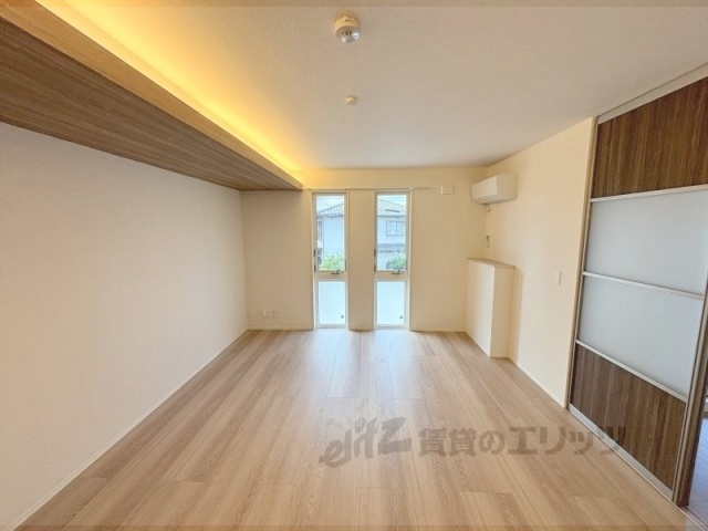 居室・リビング　リビング