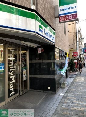 コンビニ　ファミリーマート恵比寿一丁目東店（コンビニ）まで550m