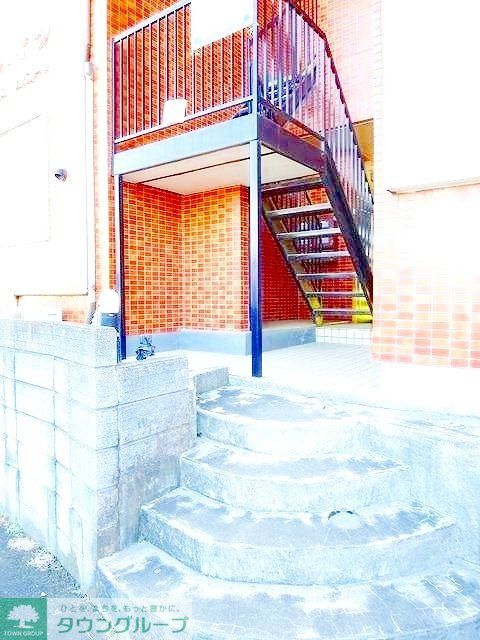 エントランス　★お部屋探しはタウンハウジング稲田堤店まで★