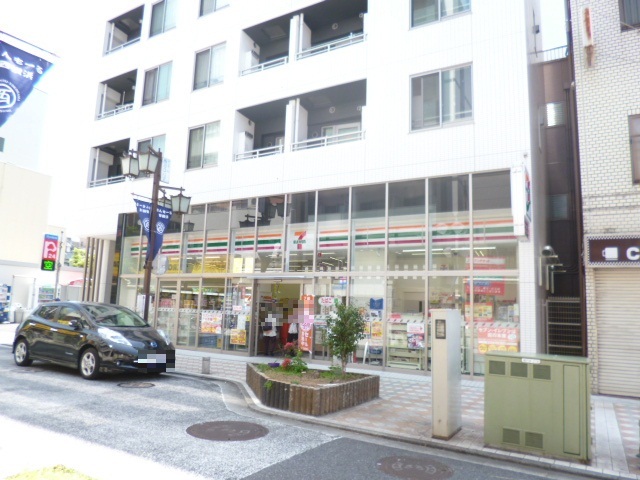 コンビニ　セブンイレブン横浜藤棚商店街店（コンビニ）まで200m