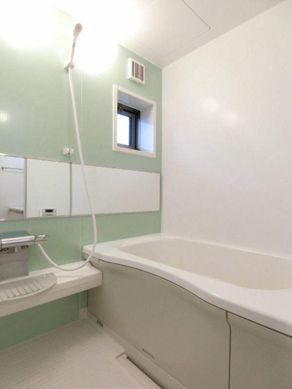 バス・シャワールーム　図面と現状に相違がある場合には現状を優先