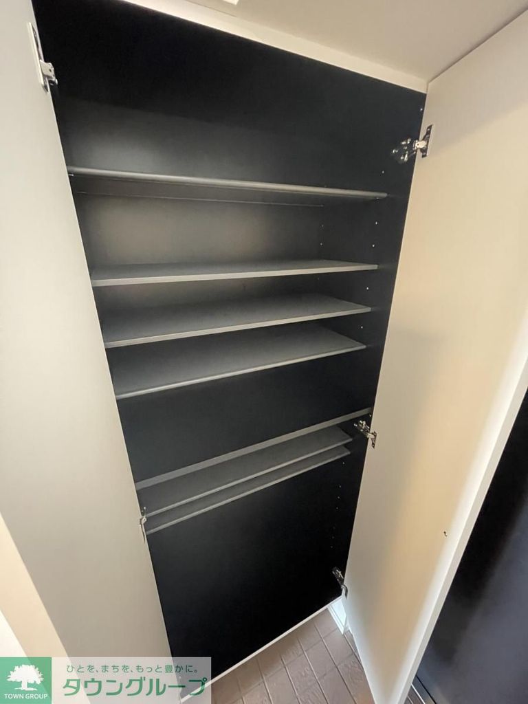 玄関　バルコニー