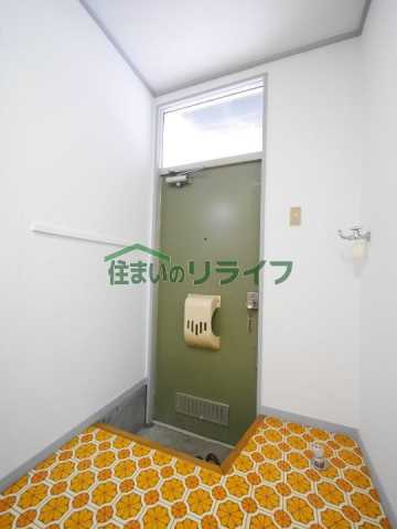 玄関　スクエアーハイツ 101