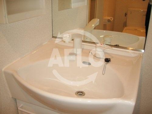 洗面設備　willDo谷町（ウィルドゥ谷町）　独立洗面化粧台