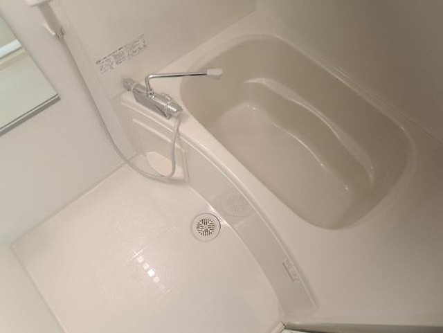 バス・シャワールーム　※別部屋の参考写真です。