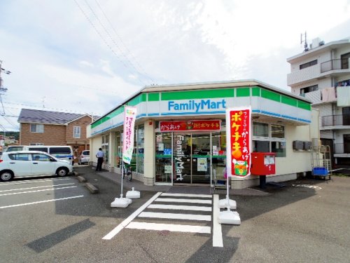 コンビニ　ファミリーマート 静岡竜南通り店（コンビニ）まで414m