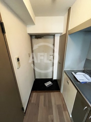 玄関　メゾン・ド・ヴィレ　城東　玄関