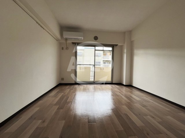 居室・リビング　メゾン・ド・ヴィレ　城東　洋室