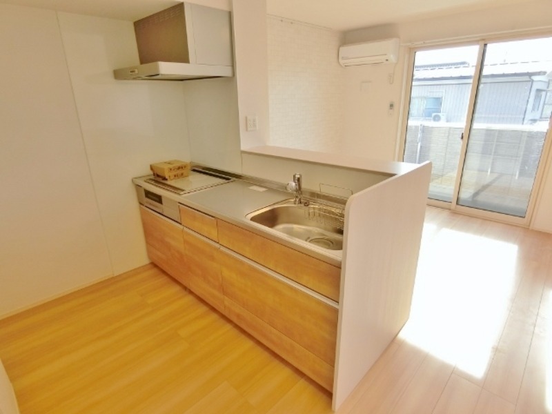 キッチン　図面と現状に相違がある場合には現状を優先