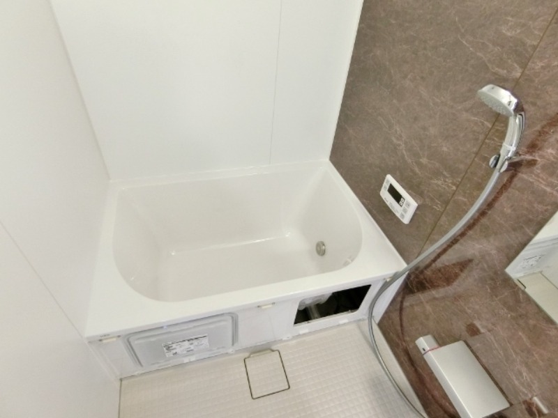 バス・シャワールーム　図面と現状に相違がある場合には現状を優先