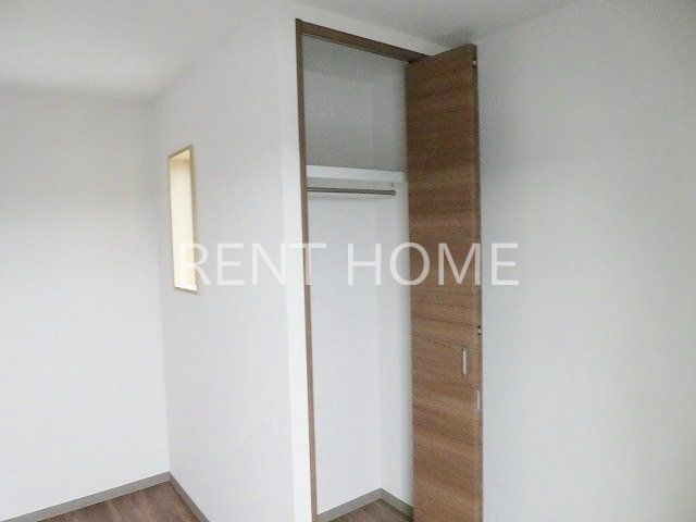 収納　クローゼット