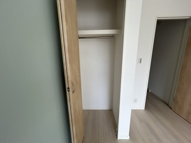 収納　別部屋参照