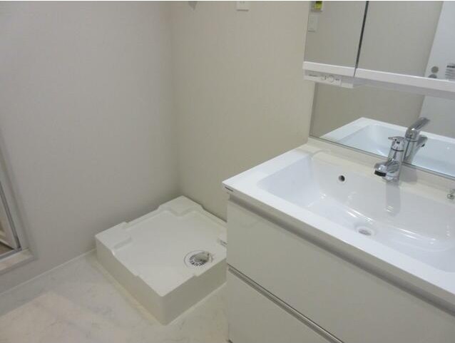 洗面設備　身支度に便利な洗面台♪