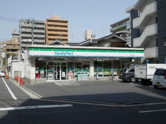 コンビニ　ファミリーマート堺町二丁目店（コンビニ）まで240m