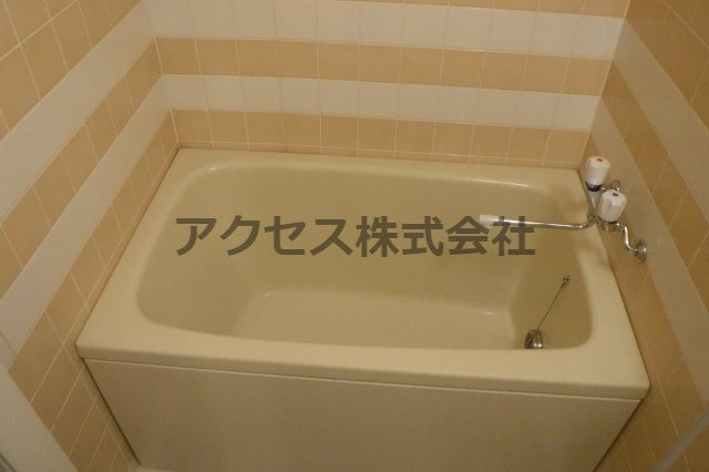 バス・シャワールーム　※同建物別室、参考写真