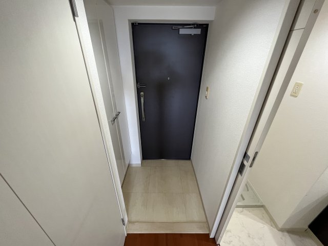 玄関　落ち着いた玄関です